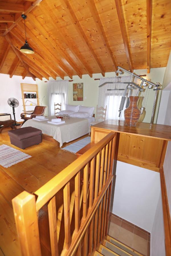 Traditional City Centre House Skopelos Town Exterior photo